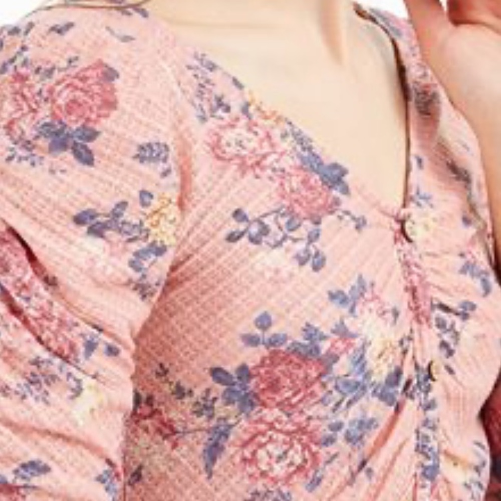 Crave Fame Floral Top